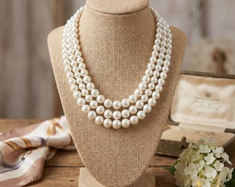 Triple Strand Pearl Necklace for Brides, Classic Multi-Layer Faux Pearl Choker, Vintage Style Wedding Jewelry, Statement Necklace for Women