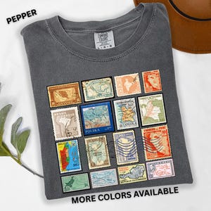 Chemise timbre carte vintage timbre-poste voyage tee-shirt amateur de cartographie chemise timbres confort couleurs explorateur du monde géographie idée cadeau