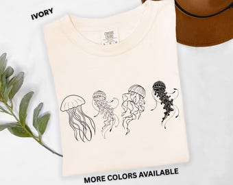 Jellyfish Line Art Shirt Minimalist Ocean Comfort Colors Tee Sea Life Aesthetic Marine Biologist T-Shirt Summer Beach Lover Gift Idea