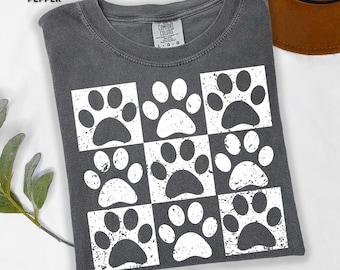 Vintage Paw Print Shirt for Pet Lovers Distressed Dog Cat Paw Shirt Checkered Paws Shirt Retro Paws T-Shirt Boho TShirt Gift For Pet Lovers