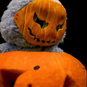Halloween Labubu Mask | Pumpkin & Scream Edition
