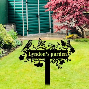 Plaque de jardin personnalisée avec oiseau, piquet de jardin personnalisé en métal avec papillon, plaque nominative de jardinier, oeuvre d&#39;art en métal pour le jardin, décoration de jardin, cadeau pour maman