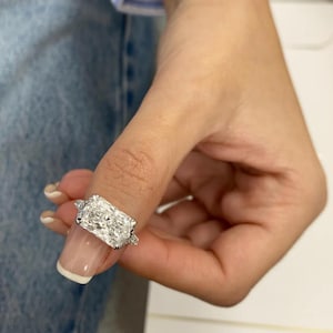 4 Ct Radiant IGI CERTIFIED Lab Grown Diamond Ring,14k White Gold Split Shank Radiant Cut Diamond Engagement Ring for Women