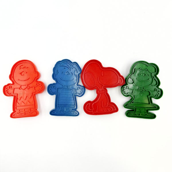 Vintage Peanuts Cookie Cutters | 1970s Charlie Brown, Lucy, Linus and Snoopy | Set of 4