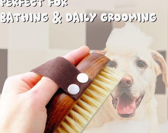 Custom Pet Bath Brush – Soft Bristles Grooming Brush for Dogs & Cats, Wooden Handle, Personalized Gift