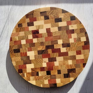 Personalized cutting board Serving board Natural wood kitchen board Gift for chef Wooden kitchen accessory Gift for woman