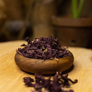 Dried Hibiscus : Natural Floral Loose Leaf | Rosa Damascena Tea | Relaxing Floral Blend | - 1kg Bulk