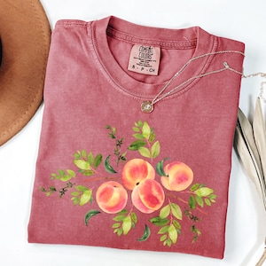 Comfort Colors® Vintage Peach T-Shirt, Peach Garden Shirt, Summer Fruit Graphic Shirt, Minimal Peach Shirt, Flower Tee, Foodie Vintage Shirt