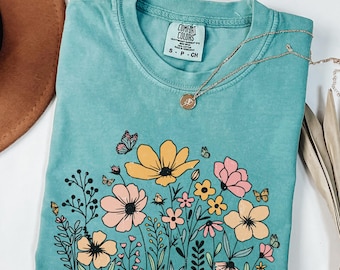 Comfort Colors® Boho Cottagecore Tshirt, Wildflowers T shirt, Vintage Pressed Flowers Shirt, Botanical Floral Tee, Gift for Gardener, Floral