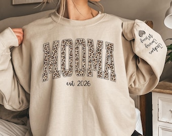 Custom Leopard Mooma Sweatshirt With Kid Name On Sleeve, Personalized Mooma Sweatshirt Gift For Mooma, Mothers Day Gift Est Mooma Tee