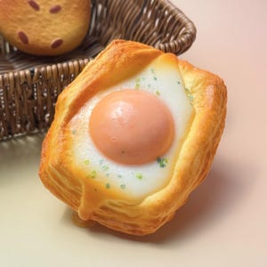 Soft-Centered Egg Bread Squishy Toy | Hyper-Realistic Food Replica Stress Relief Gift, Desk Fidget Toy for Anxiety & Collectors