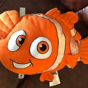 Verzamelbare vissenknuffels, Walt Disney Pixar FINDING NEMO grote clown vis pluche, vintage knuffelbeanie
