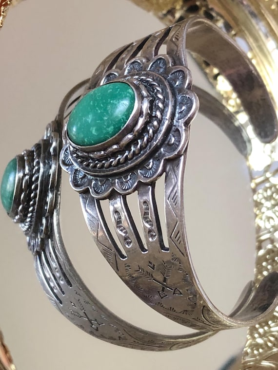 Navajo Carico lake Turquoise Cuff Bracelet, Old Pawn Turquoise Bracelet, Sterling Silver Cuff with Fish, Snakes and Arrows, NA Jewelry View 2