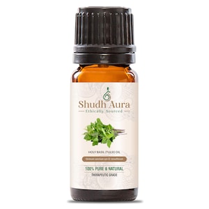 Puede incluir: Una botella de vidrio marrón con una tapa negra, etiquetada con "Shudh Aura Ethically Sourced HOLY BASIL (TULSI) OIL Ocimum sanctum syn O. tenuiflorum 100% PURE & NATURAL THERAPEUTIC GRADE".