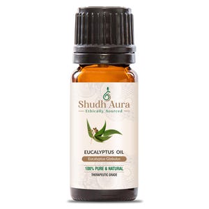 Peut inclure: Une bouteille en verre brun avec un bouchon noir, étiquetée "Shudh Aura Ethically Sourced Eucalyptus Oil Eucalyptus Globulus 100% PURE & NATURAL THERAPEUTIC GRADE".