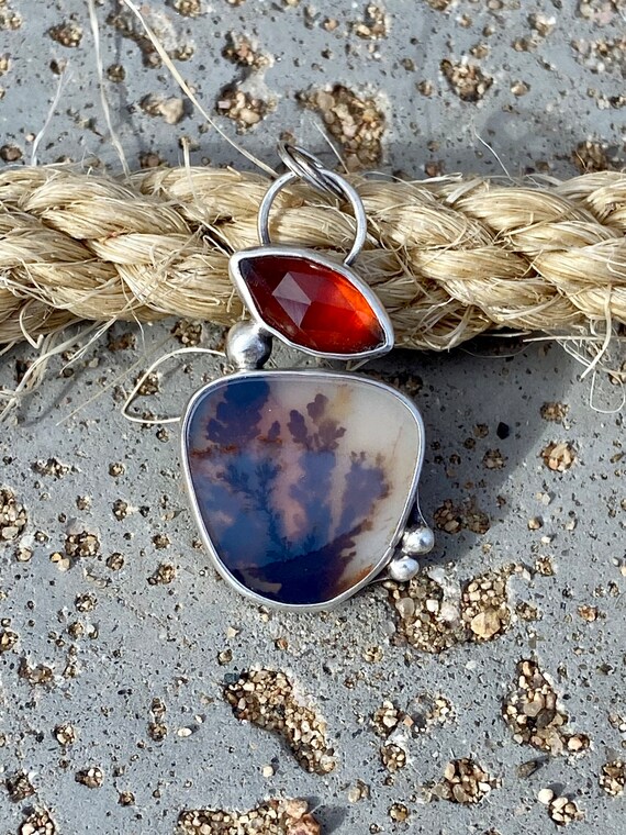 Hessonite garnet necklace deals