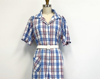 Vintage 60s Plaid Day Dress | Short Sleeve Button Down Dress with Pocket | Size Medium