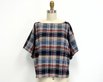 Vintage 1980s Boxy Plaid Top | Blue Seersucker Short Sleeve Shirt | Size Large