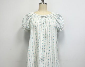 Vintage 60s Floral Nightgown with White Eyelet Trim | Blue and White | Size XL