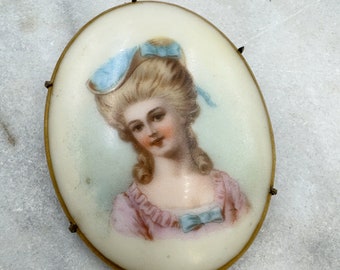 Vintage Painted Porcelain Brooch | Edwardian Bust of Lady Pin