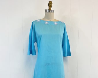 Vintage Sheath Dress |  1960s  Sky Blue Dress with Appliqued Flowers at Neckline | Size Small to Medium