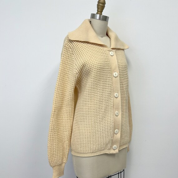 Vintage 60s Ecru Wool Cardigan Sweater | Collared… - image 8