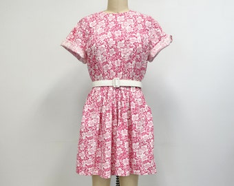 Vintage 80s Floral Romper | Pink and White Short Jumpsuit with Pockets | Size Large