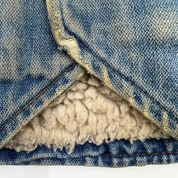 Vintage 70s Wrangler Sherpa Lined Denim Vest - Fa… - image 5