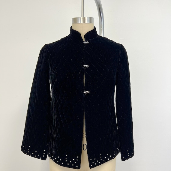 Vintage 1950s Black Velvet Quilted Jacket | Lee J… - image 1