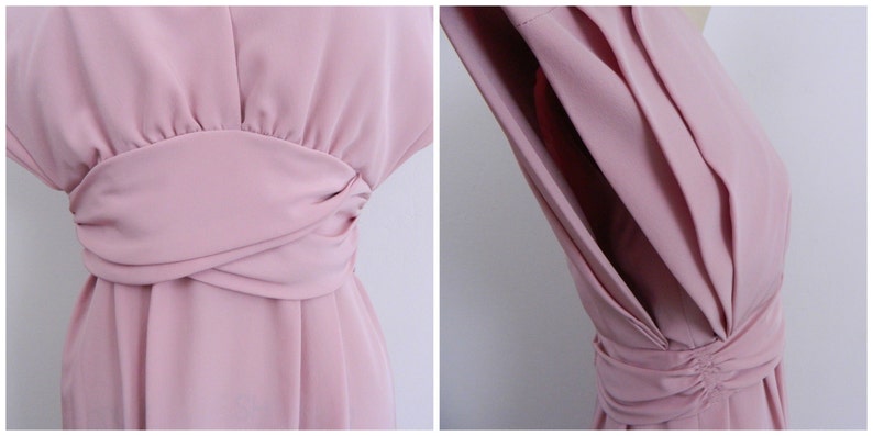 Cummerbund Waist Blush Pink 1970s Dress Deep V Neck Vintage 70s Structured Dress Size Small to Medium