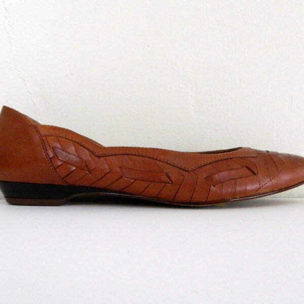 Vintage Leather Flats ... 70s Cognac Woven Leather ... Women's Size 9