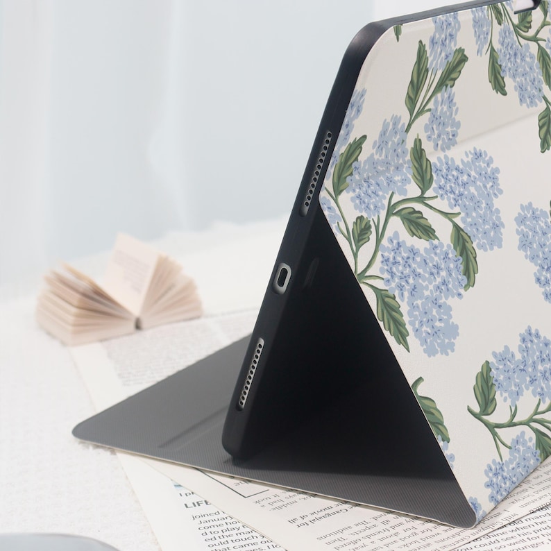 Custom Blue Hydrangea New iPad Case for iPad A16 11