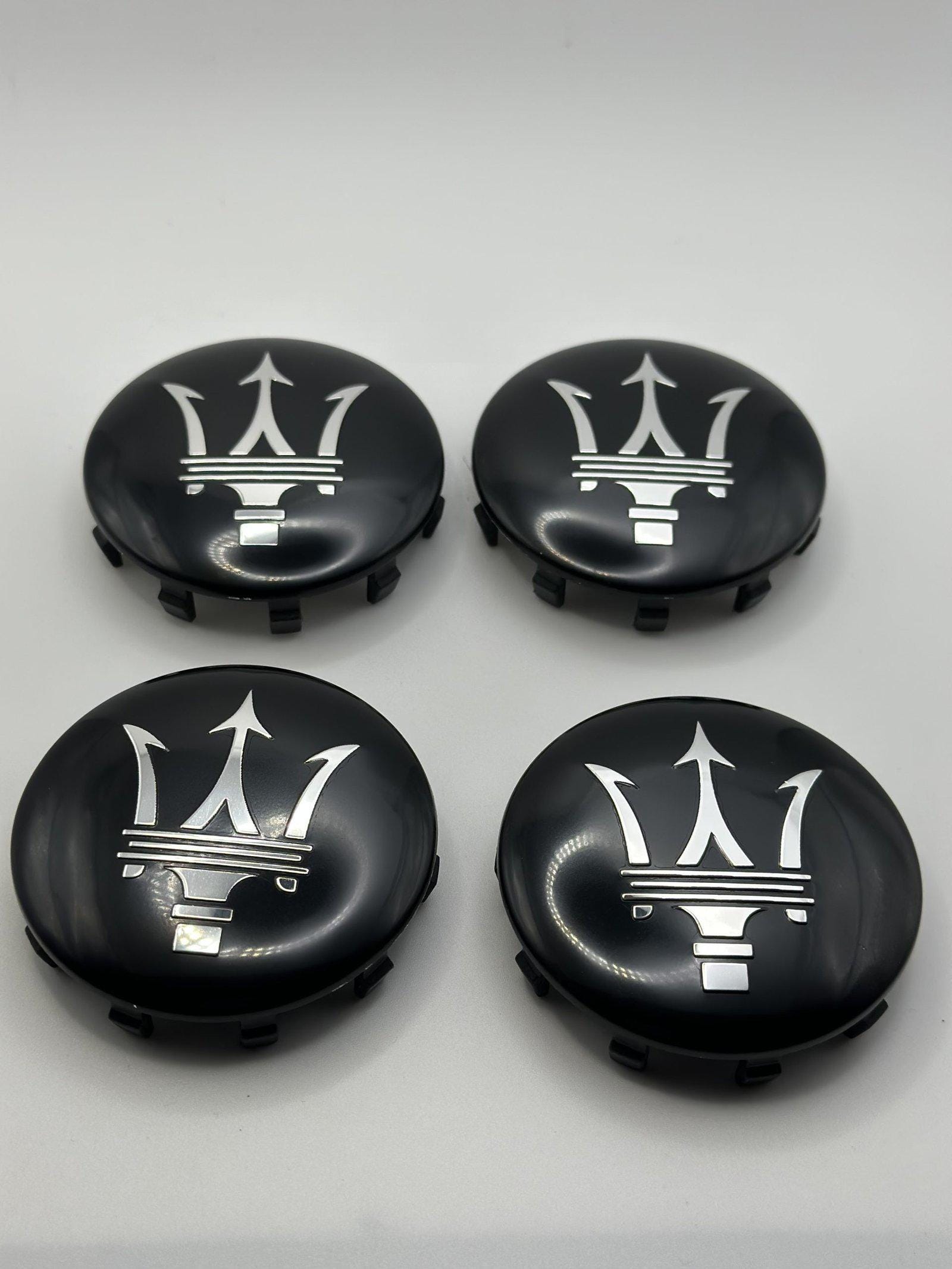 MASERATI エンブレム7cm✖️5cm＆キーホルダー2000年代