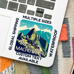Sticker Machu Picchu - Illustration moderne de la merveille du monde (5-15 cm) - Sticker de voyage en vinyle ou brillant - Souvenir du Pérou - Texte personnalisé