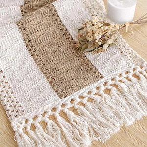 Chemin de Table Boho マクラメ avec Franges