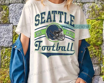 Vintage Seattle Football tee, Football shirt,Seattle football shirt , Seattle sweatshirt, Game day Football,Retro football tee