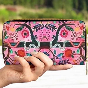 Cartera con cremallera de serpiente bohemia, cartera colorida con la mitología del Jardín del Edén, cartera de mano con estampado floral bohemio rosa fuerte, billetera artística con serpiente étnica