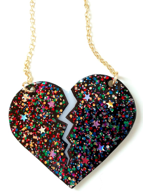 Naszyjnik Złamane Serce Rainbow Brokat I Gwiazdy Czarno Białe Serce Z Tworzyw Sztucznych