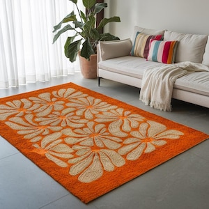 Vintage Flower Power Rug – 70s Retro Orange