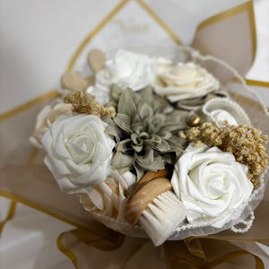 Personalized birth bouquet