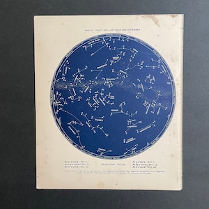 c. 1887 OCTUBRE &NOVIEMBRE ESTRELLAS litografía - grabado de astronomía antigua - constelaciones en el cielo nocturno - mapa estelar grabado celeste