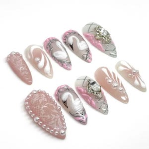 Elegant Lace Swan Press On Nails with 3D Nail Art - Perfect for Bridal Nails