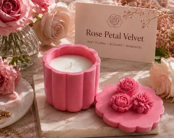 Vela de flor rosa con tapa floral / Vela de cera de soja aterciopelada con aroma a pétalos de rosa para decoración del hogar