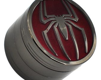 Spider Herb Grinder 50 mm – Tritatutto per spezie e tabacco in metallo a 4 strati / Macinacaffè manuale / Nero e oro / Regalo per uomini, donne e fumatori