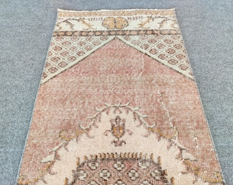 2x6 runner rug, Skinny rug runner, Turkish runner 2x6, Narrow runner rug, Vintage 2x6 oushak runner, 2x6 heriz runner rug wool
