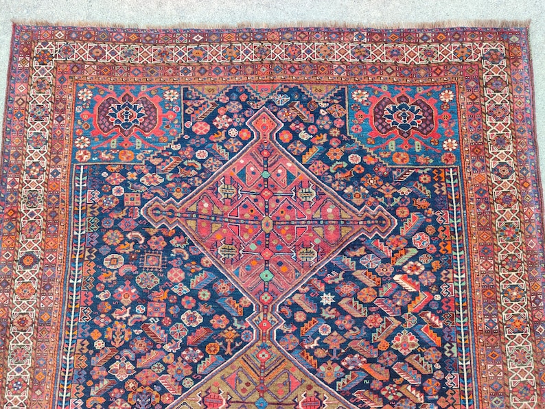 8x10 Heriz area rug, Antique Oversize Oriental rug 8x10, Serapi rug, Colorful living room rug 8x10 vintage, Karaja large rug, Furniture image 9
