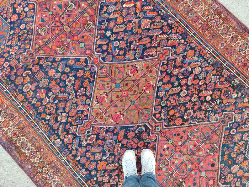 8x10 Heriz area rug, Antique Oversize Oriental rug 8x10, Serapi rug, Colorful living room rug 8x10 vintage, Karaja large rug, Furniture image 10
