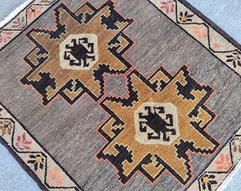 3x4 vloerkleed grijs, kleurrijk Turks vloerkleed 3x4, Heriz vloerkleed 3x4 vintage, klein tribaal vloerkleed 3x5, Oushak vloerkleed 3x4, geometrisch vloerkleed, antiek oosters vloerkleed 3x4
