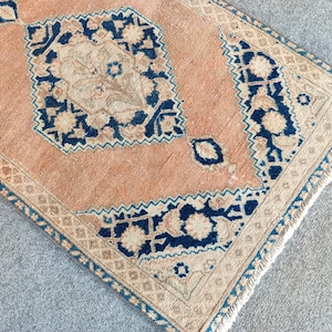 2x3 rug vintage, Skinny rug, Turkish rug 2x3, Oushak rug 2x3, Bath mat rug 2x3, Oushak rug 2x3, Persian 2x3 heriz rug, Narrow small runner