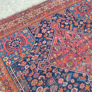 8x10 Heriz area rug, Antique Oversize Oriental rug 8x10, Serapi rug, Colorful living room rug 8x10 vintage, Karaja large rug, Furniture image 11